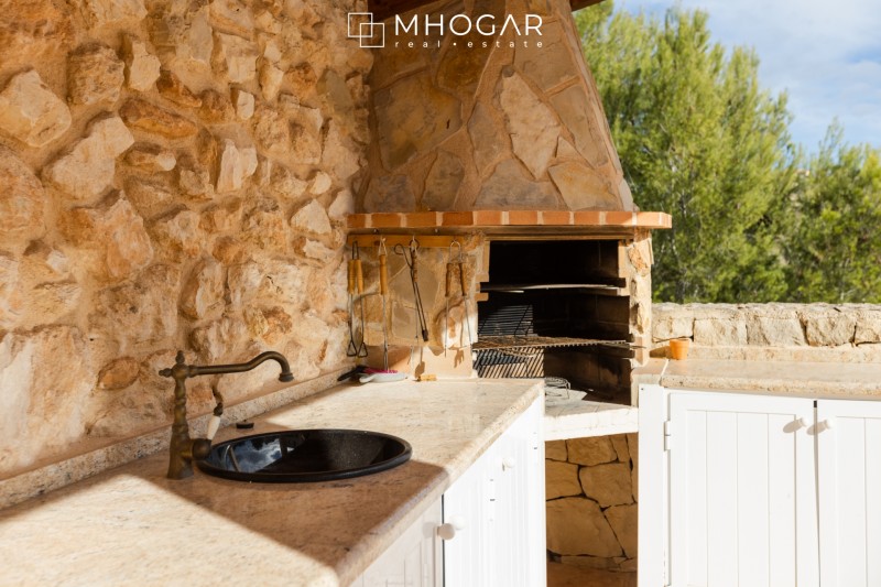 Rústica Elegancia - Casa de Campo a la venta en Benissa!